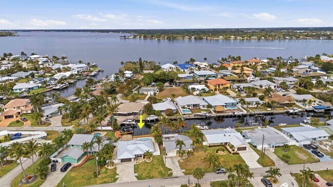 Photo - 1479 SW Seahawk Way House