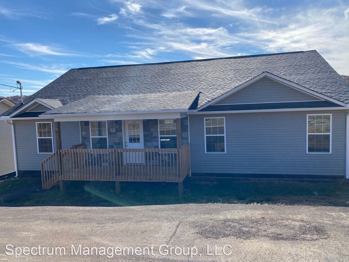 3 br, 2 bath House 3305 Parker Blvd House Rental in Kodak, TN