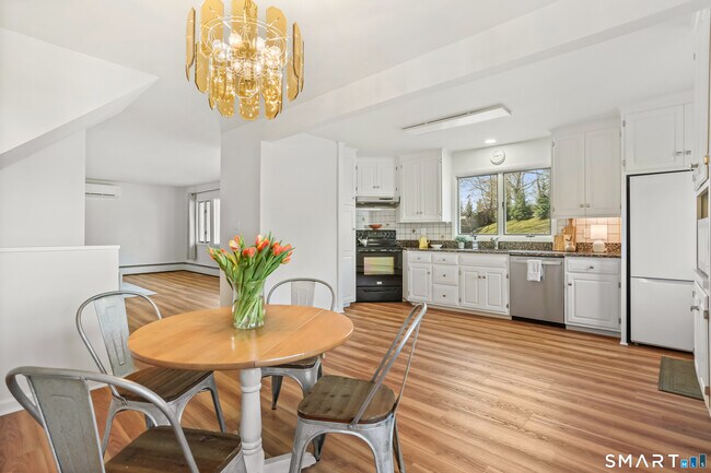 Foto del edificio - 28 Fillow St