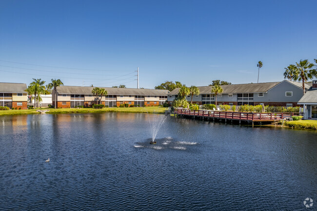 Building Photo - Venetia Country Club Condo