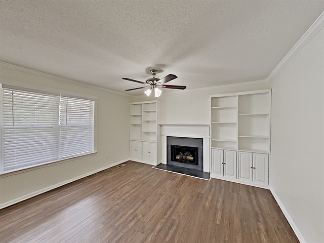 Foto del edificio - 5312 Meadows Lake Crossing