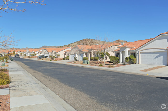 Community - Katherine Heights Townhomes and Villas