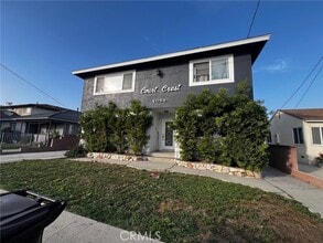 Building Photo - 4059 W 142nd St