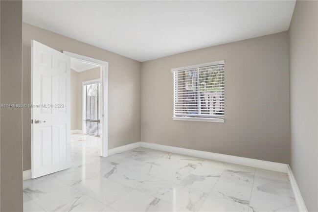 Building Photo - 11138 NW 38th St