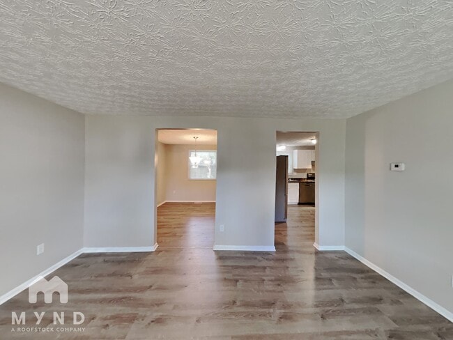 Building Photo - 1279 Glenview St
