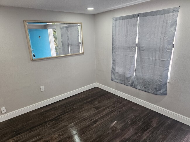 Foto del edificio - 2989 Willow Ave