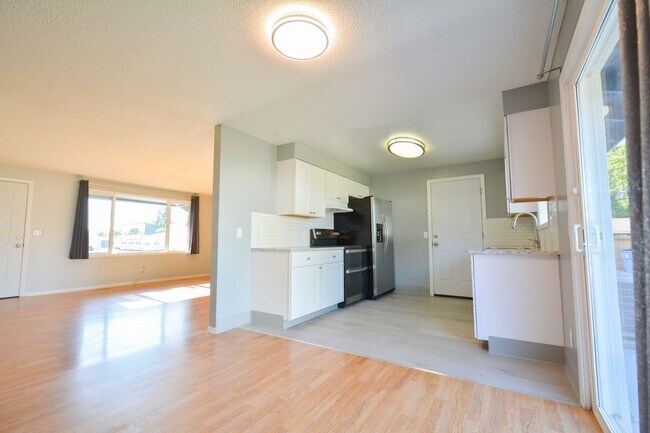 Foto del edificio - 2911 NE 124th Ave