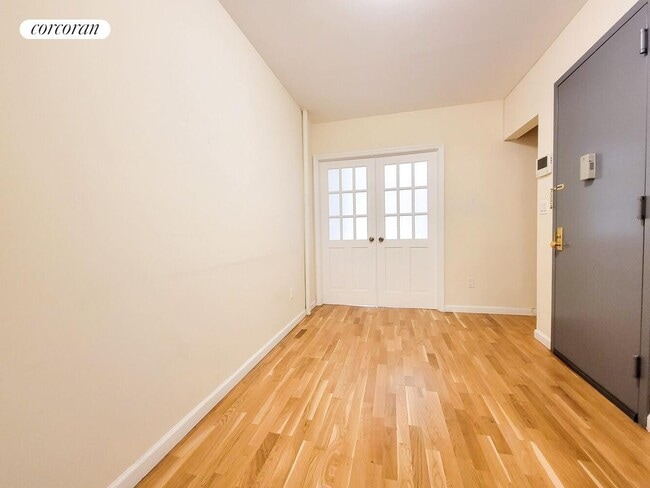 Foto del edificio - 239 E 51st St