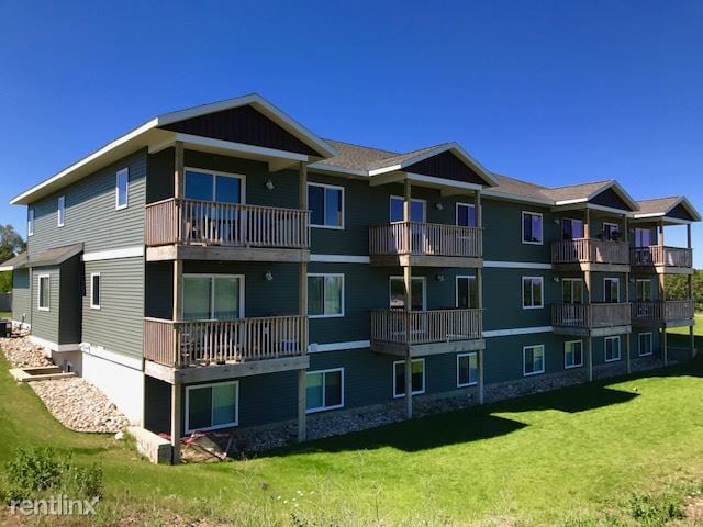 Building Photo - 1964 Headwaters Dr