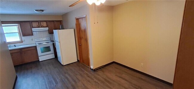 Foto del edificio - 801 S 5th St