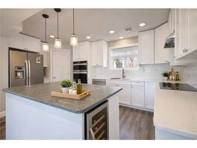 Building Photo - 4324 Rustic Pl