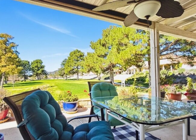 Foto del edificio - 10665 Cherry Hills Dr