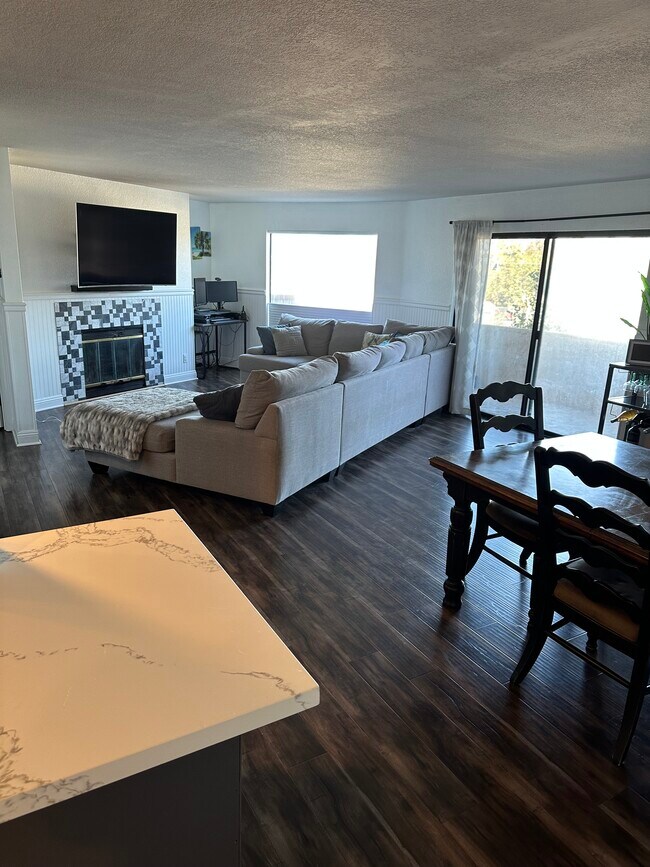 Foto del edificio - 4103 Asher St