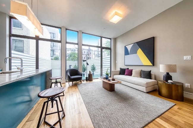 Foto del edificio - 237 Devoe St