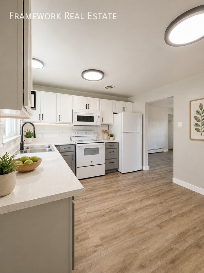 Photo - 1685 Reed St Apartment