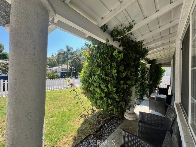 Foto del edificio - 22117 Del Valle St