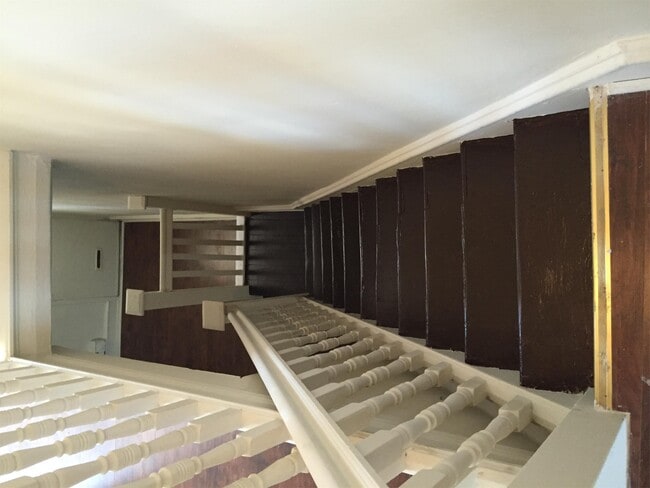 Building Photo - 30 N Dewey St