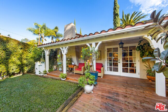 Foto del edificio - 5918 Canyon Cove