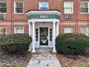 Building Photo - 13793 Cedar Rd