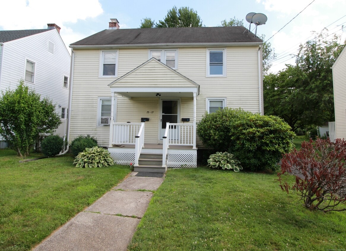 Primary Photo - 77 Levesque Ave