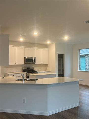 Foto del edificio - 1024 Longleaf Ln