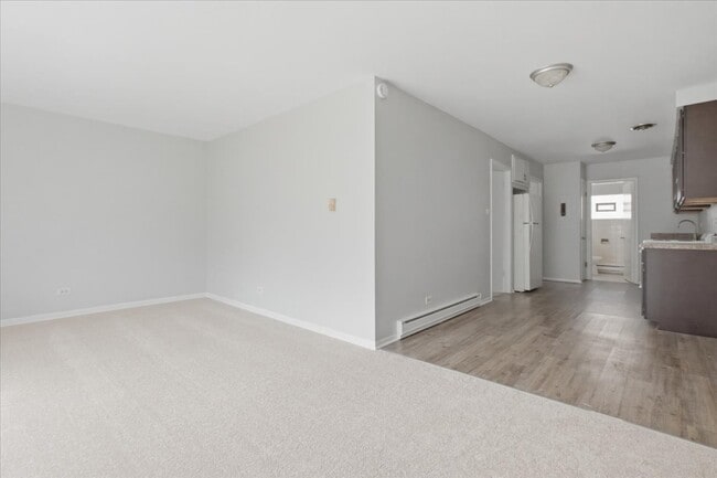 Building Photo - 6212 W 64th Pl