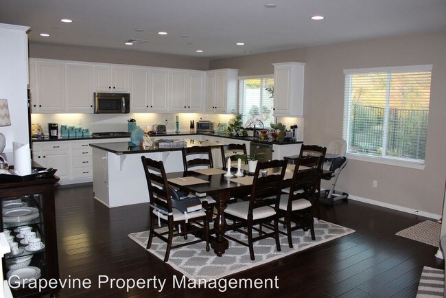 Foto del edificio - 44249 Nighthawk Pass