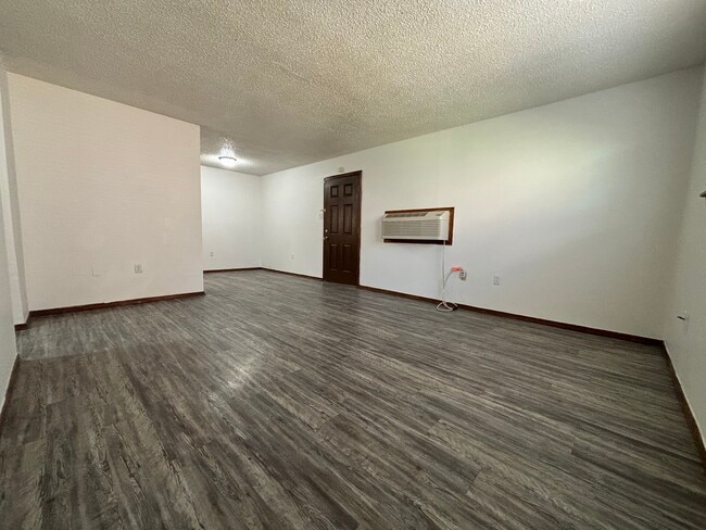 Building Photo - Avendale Pointe Apartments