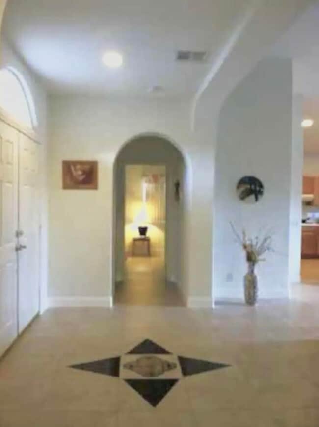 Building Photo - 79527 Dandelion Dr