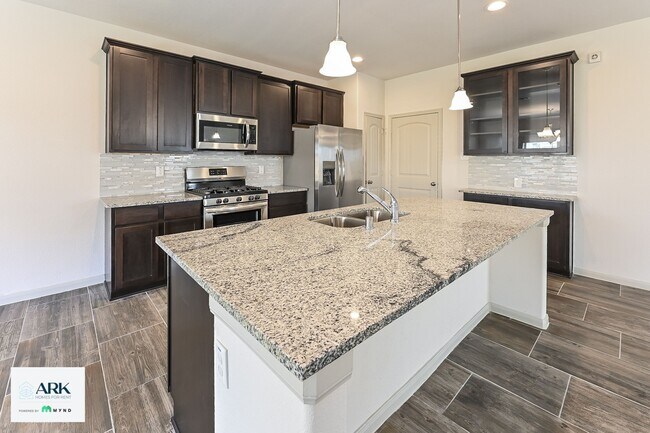 Foto del edificio - 7970 Tuscan Cypress Dr