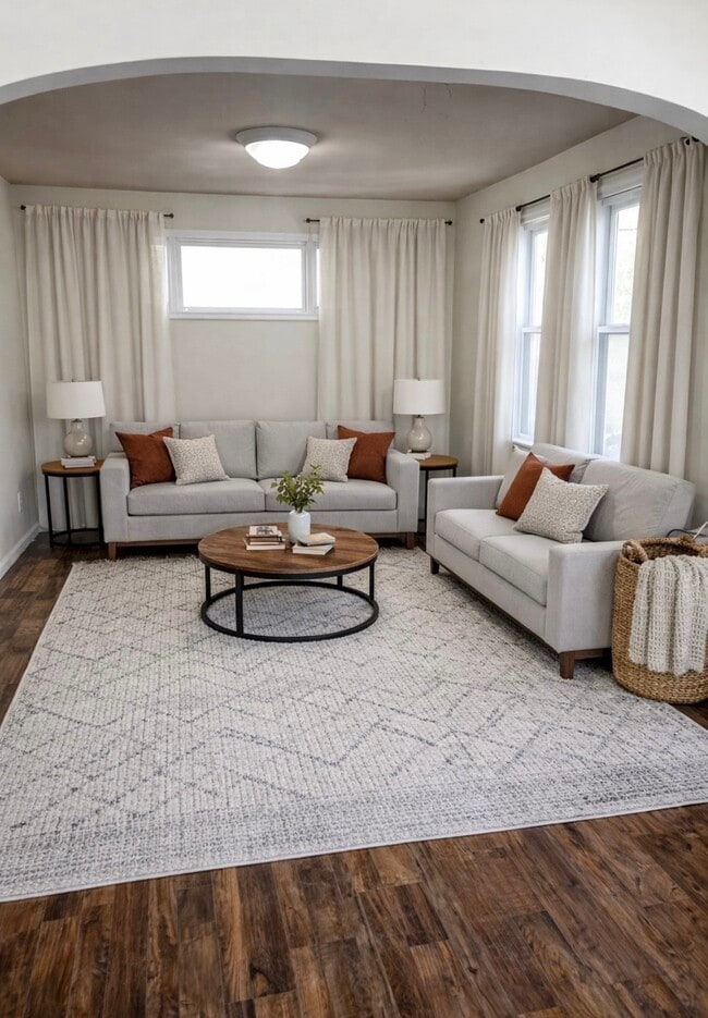 Foto del edificio - 412 S 73rd St