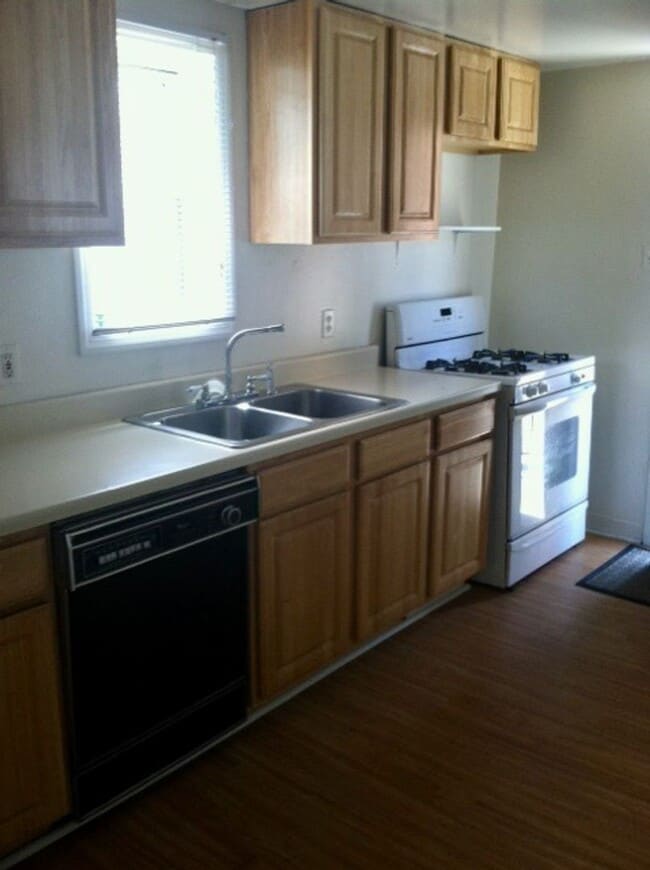 Photo - 127 S 17th St Apartment