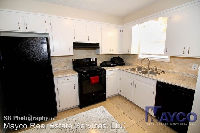 Building Photo - 3 br, 1 bath House - 4519 Shed Road