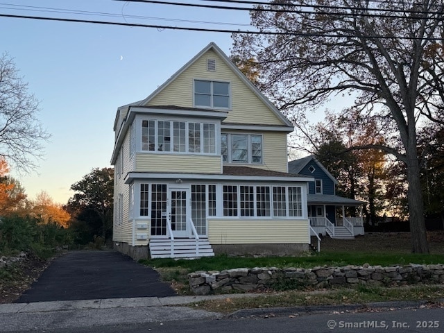 Foto principal - 463 Highland Ave