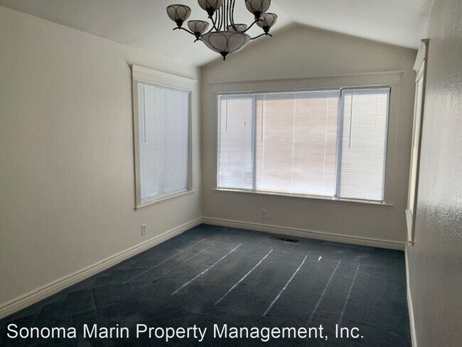 Foto del edificio - 7 br, 3 bath House - 4429 Fairway Drive