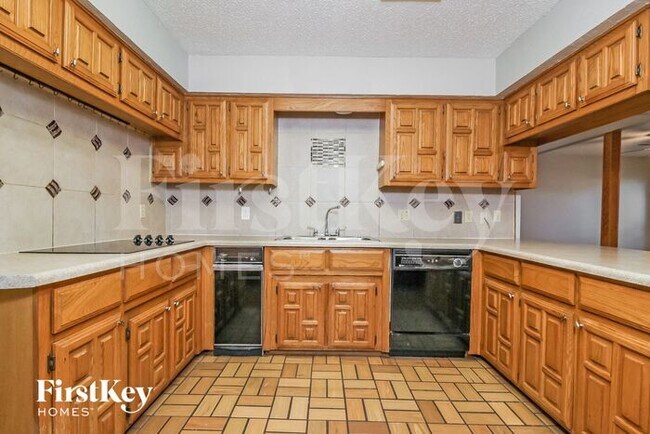 Foto del edificio - 1327 Marble Canyon Dr