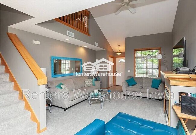 Building Photo - 3799 Village Run Dr