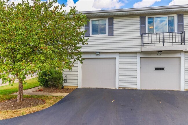 Building Photo - 225 Kendrick Ct