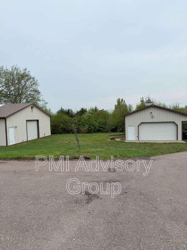 Building Photo - 2525 NW 78th St