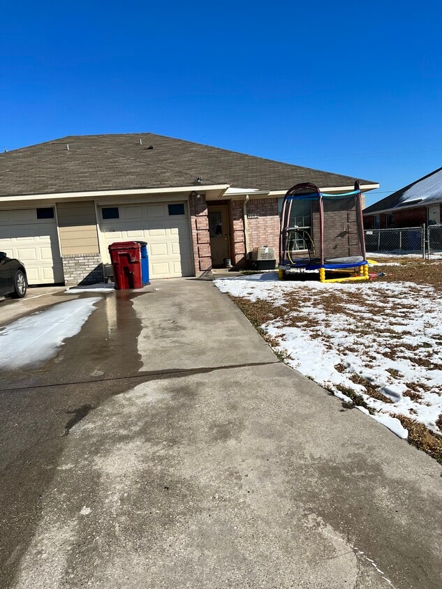 Primary Photo - 1179 Greywood Dr