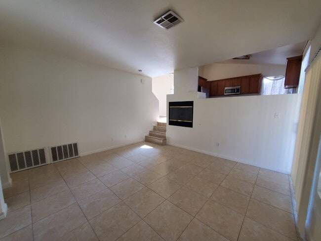 Building Photo - 5729 Berwick Falls Ln