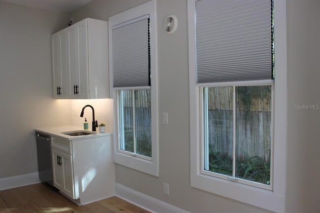 Foto del edificio - 527 S Osceola Ave