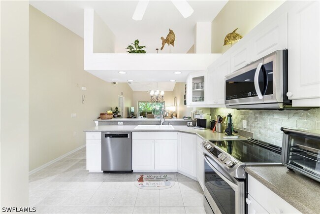 Foto del edificio - 2400 Bayou Ln