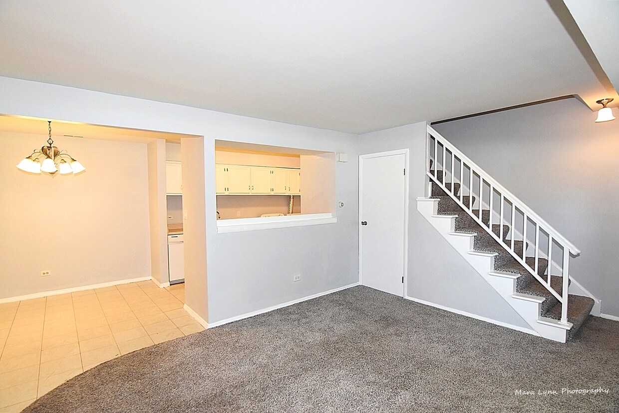 Primary Photo - 1400 N Glen Cir