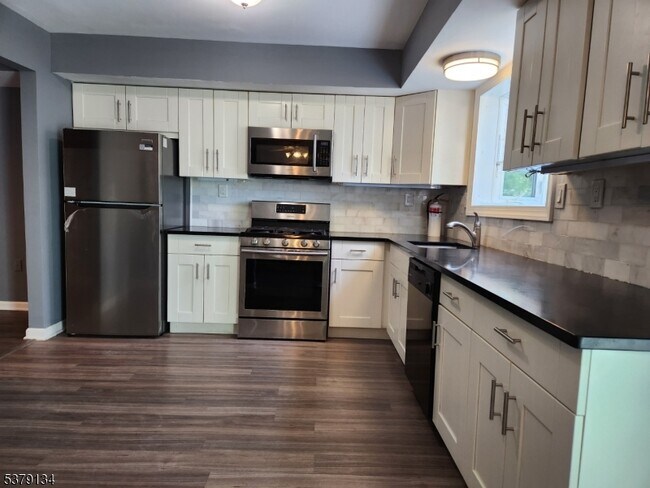 Foto del edificio - 263 Glastonbury Ln