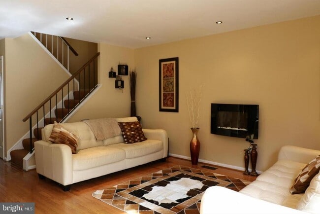 Foto del edificio - 5422 Crows Nest Ct