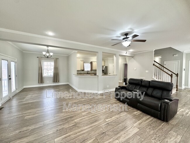 Building Photo - 3121 Deans Ct