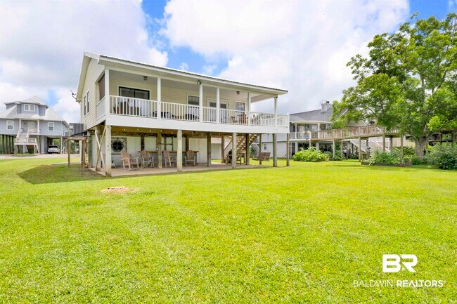 Building Photo - 15851 Keeney Dr