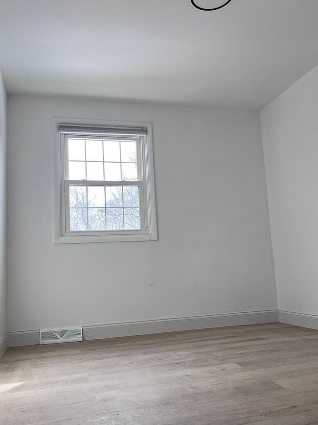 Foto del edificio - 1543 Ashby Rd