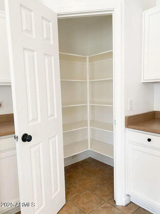 Foto del edificio - 12811 N Palm St